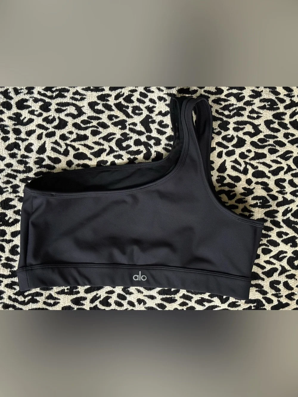 Alo Yoga Airlift Excite One Shoulder Sports Bra Black size L